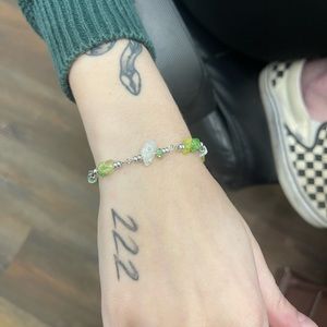 Glass crystal bead bracelet (silver)